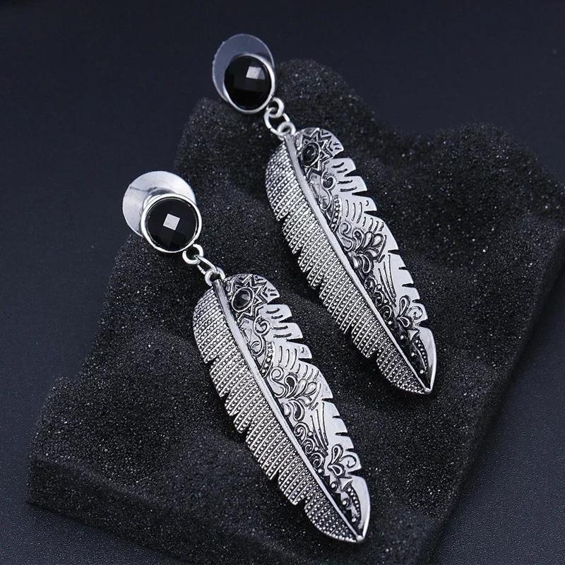 Women Summer Fashion New Arrival Elegant Bohemian Vintage Jewelry Feather Earring Summer Black Leaf Earring Pendant Accessories