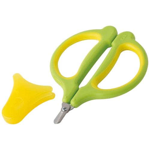 Kai Brand Newborn Gift Set A (Nail scissors, tweezers, nasal aspirator) Care set perfect as a gift