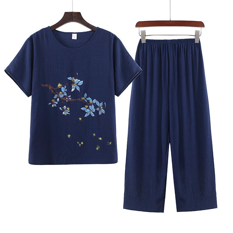 Women's Summer Cotton Linen Short-Sleeved Two-Piece Set: Grandma Mom Pajama Top and Pants.