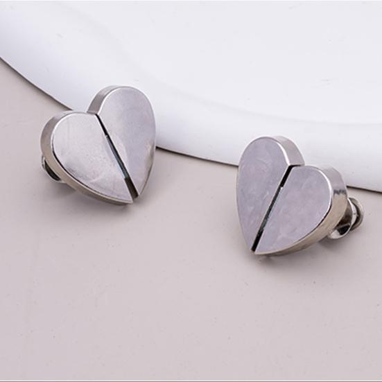 5 Pcs Magnetic Curtain Buckles Curtain Closure Heart-shaped Buttons Detachable Pins Heart Magnets for Home Room Window Curtains RV Blinds