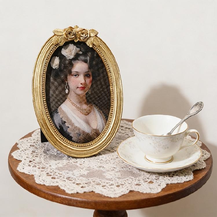 Antique Oval Picture Frame With Rose Design Resin Photo Frame For Tabletop And Wall Hanging Farmhouses Home Decors Gift