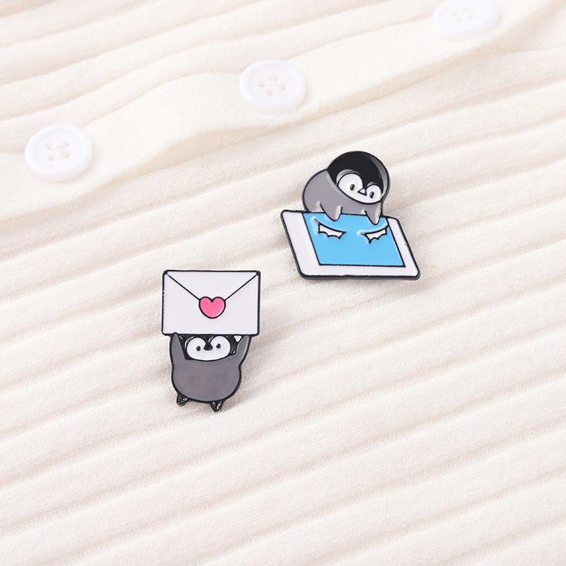 Fluffy Penguin Lettering Enamel Pin Funny Brooch Cartoons Badge For Bags Jeans Hoodies Denim Lapel Pin Jewelry Kids Best Gift