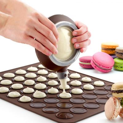Conjunto de moldes de cozinha de silicone antiaderente para decoração de macaron com 48 buracos
