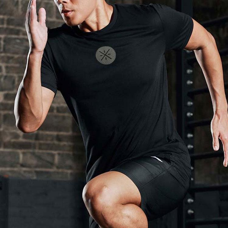 Li-Ning Wade Series Sports Training Quick-Dry Breathable Crew Neck T-Shirt Men Tops Basic-Black AHSQ361-1