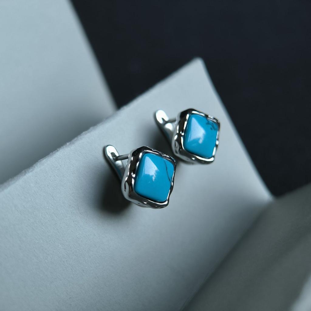Серебряные серьги с бирюзой (60002227)