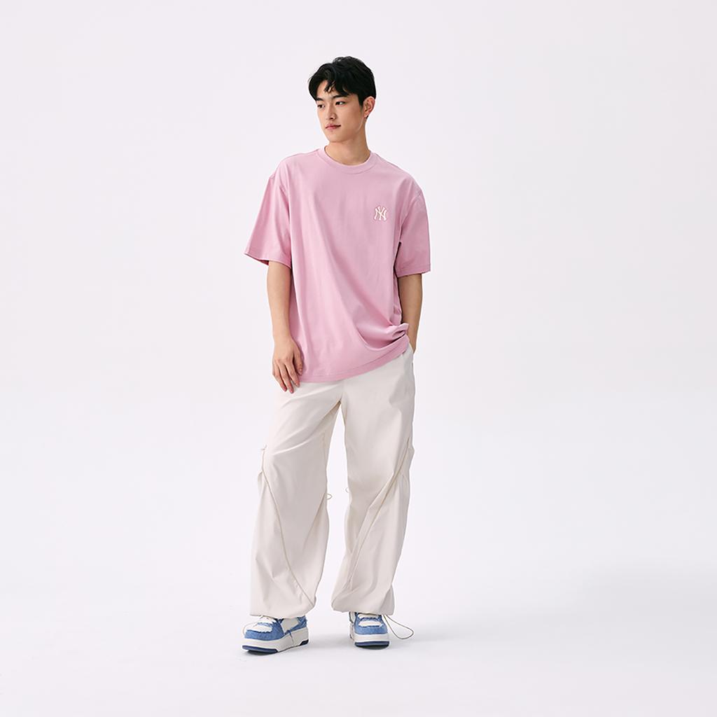 New MLB MONOGRAM Collection New York Yankees SS25 T Shirt Unisex Pink 3ATSM0653-50PKM