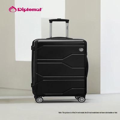 Diplomat TC-6902 Hardside Spinner Suitcase