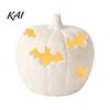 Verlichte Pompoen Beeldje Halloween Hars Figuur, Vleermuis Uitgesneden Lantaarn met Seizoensgebonden Bureau Centerpieces Warm Licht, Spookachtig Binnen Buiten Huis