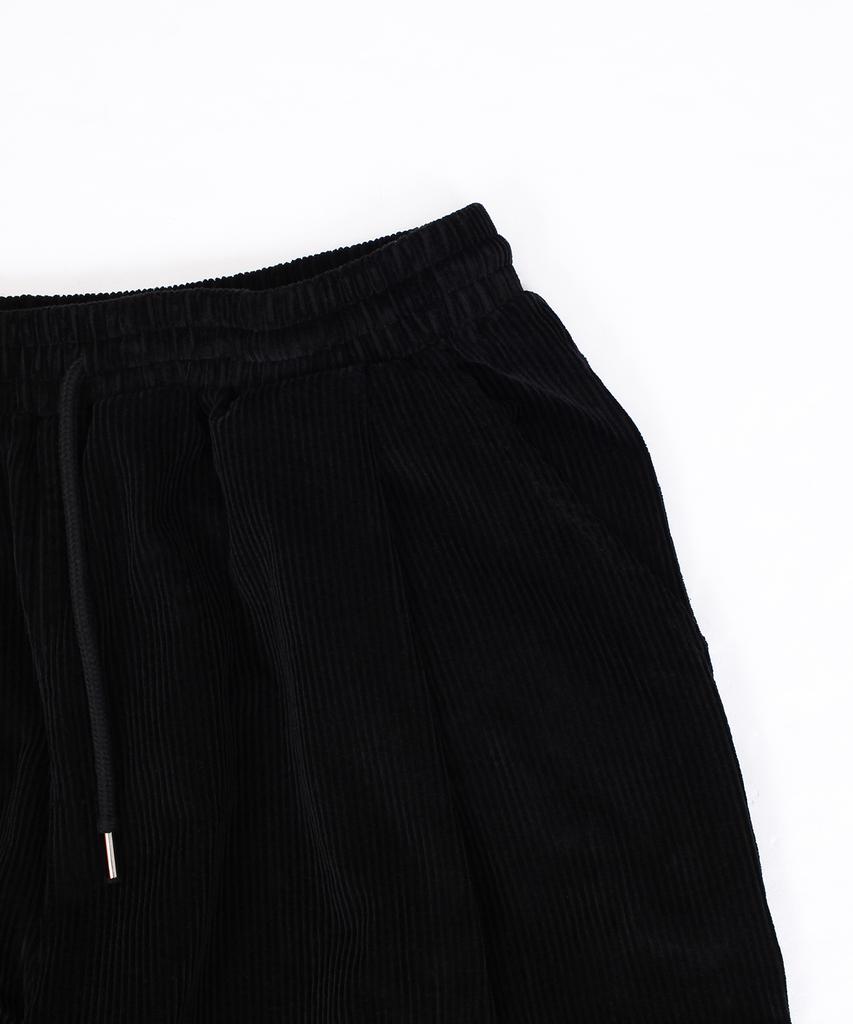 CAMEL WORK Wide Corduroy Cut Cargo Pants (Black)