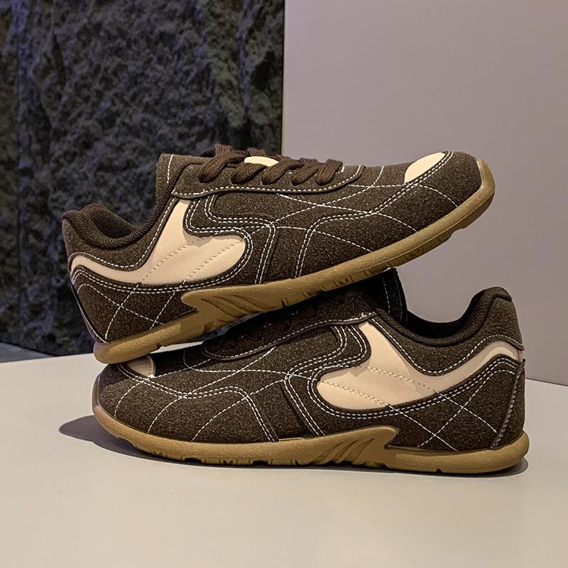 

2025 autumn new ins Korean version breathable little white shoes female students platform versatile casual sports board shoes F12 40