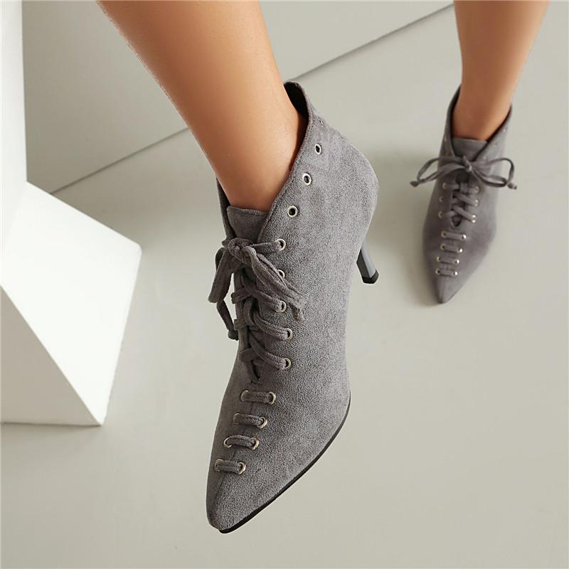 Women's High-heeled Short Boots Autumn and Winter New Thick-heeled Large-size Splicing Casual Versatile Short Boots