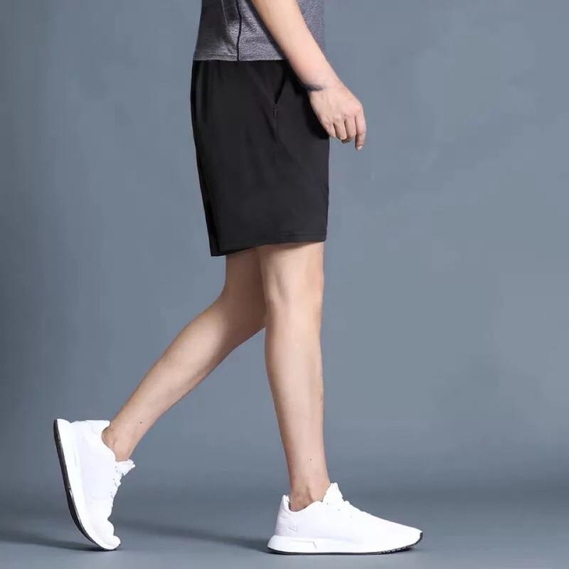 Men's Wrinkle-Free Travel Shorts
