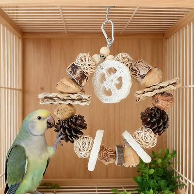 1 Stück Runde Vogelschaukel Spielzeug Nuss Kiefernzapfen Greifen Beißen Spielzeug Ständer Zähne schleifen Hängende Kauspielzeuge für Haustier Vogel Papageienkäfig Dekor