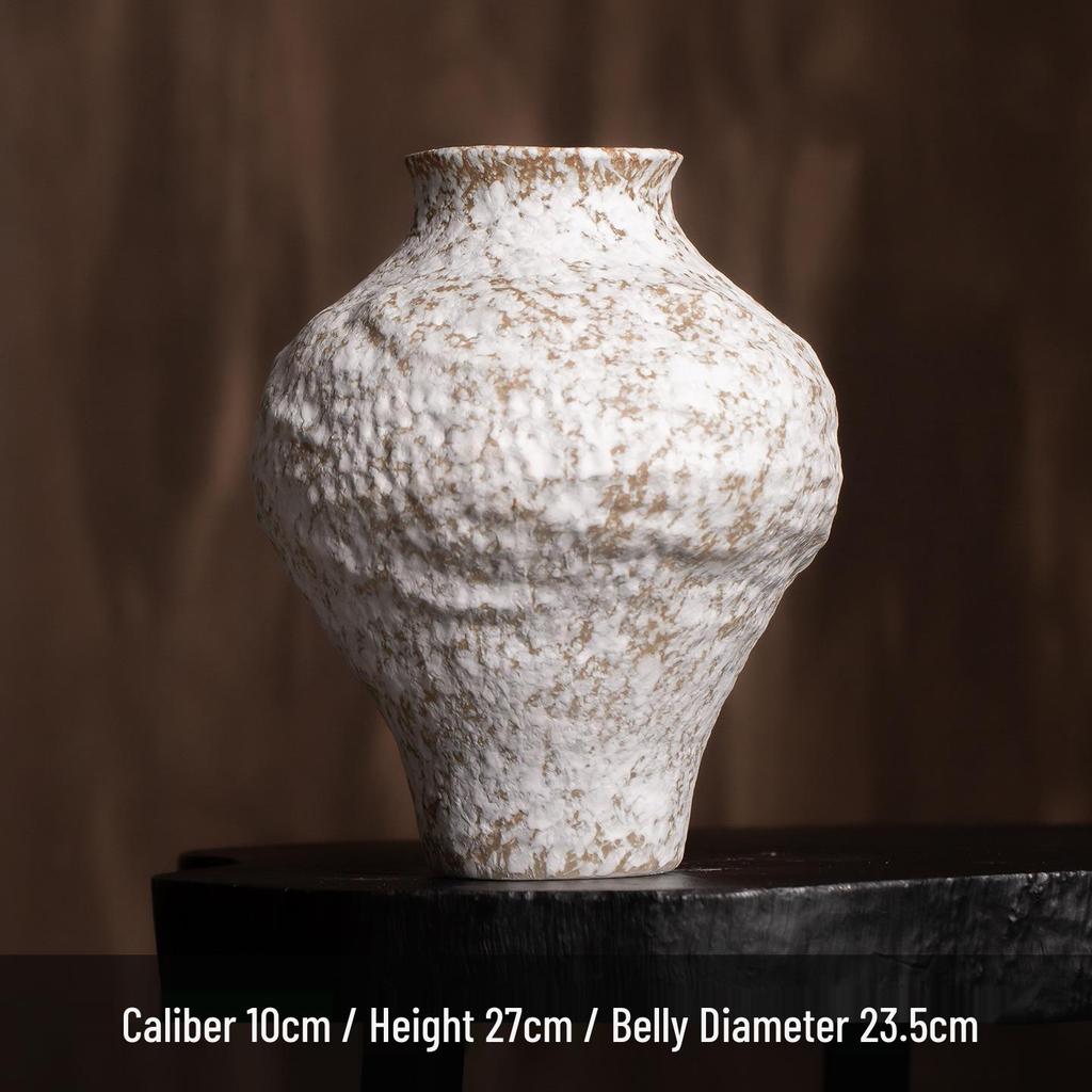 Jingdezhen Designer Wabi-Sabi Ceramic Flower Vase - Ornament Pottery Jar for Hydroponic Flowers and B&B Décor