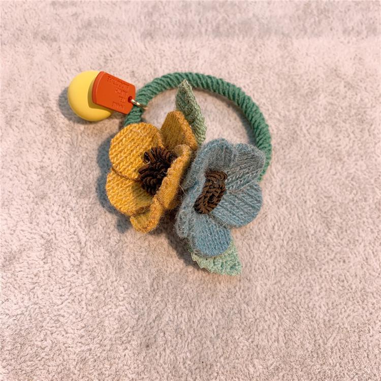 Koreańskie słodkie kwiatowe akcesoria do włosów dla dzieci: Szydełkowe spinki i krawaty z kwiatami