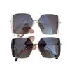 New Fashion Lady Oversize  Square  Sunglasses Women Men Glasses Gradient Sun Glasses Female Retro Oversized Uv400 Glasses