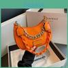 Trendy Women's Solid Color Chain Tote Bag Ideal For Summer Commuting And Casual Outfits