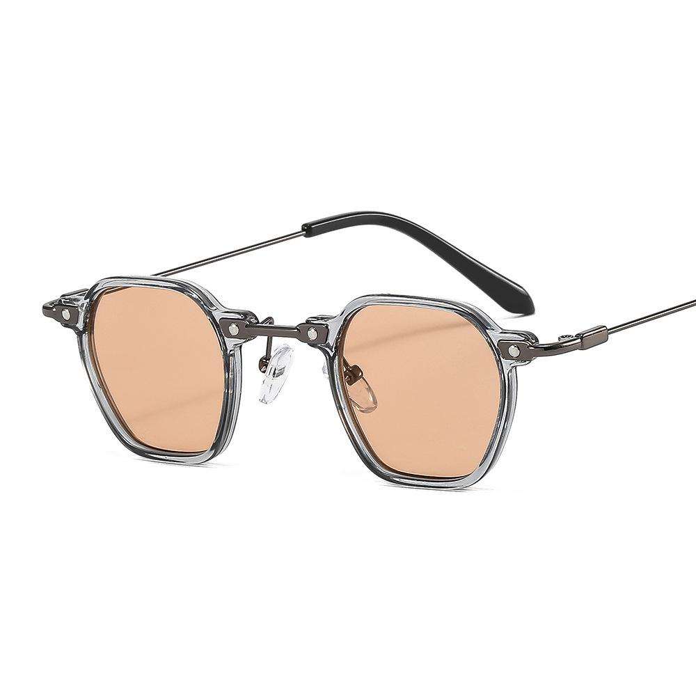Trendy Women's Retro Round Frame Anti-UV Sunglasses