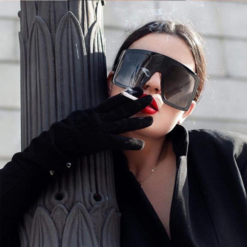 Fashion Oversized Square One-piece Sunglasses Women Retro Mirror Lens Eyewear Shades UV400 Men Punk Sun Glasses Square Shades