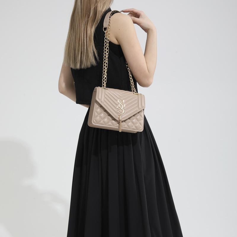 Korean Style Chain Bag for Women In Spring and Summer New Fashionable One-shoulder Crossbody Small Square Bag Texture Embroidered Thread Women's Bag