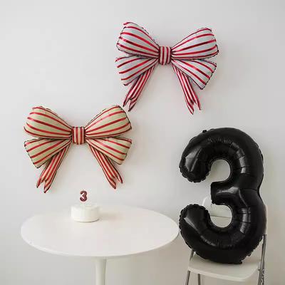 Randig Rosettballong Barnkalas Dekoration Arrangement Dessertbutik Fönstervisning Butik