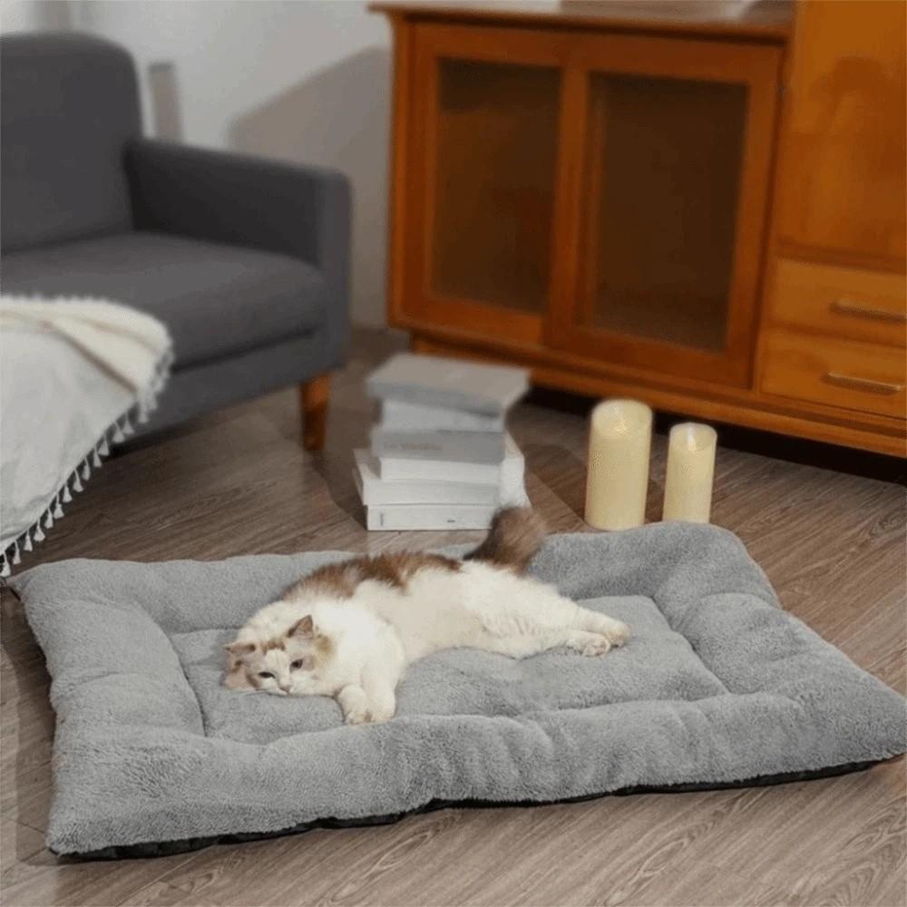 Non-slip Pet Plush Pad Surrounding Style Thickened Pet Mat Dog Sofa Bed Dog Crate Mat  Winter