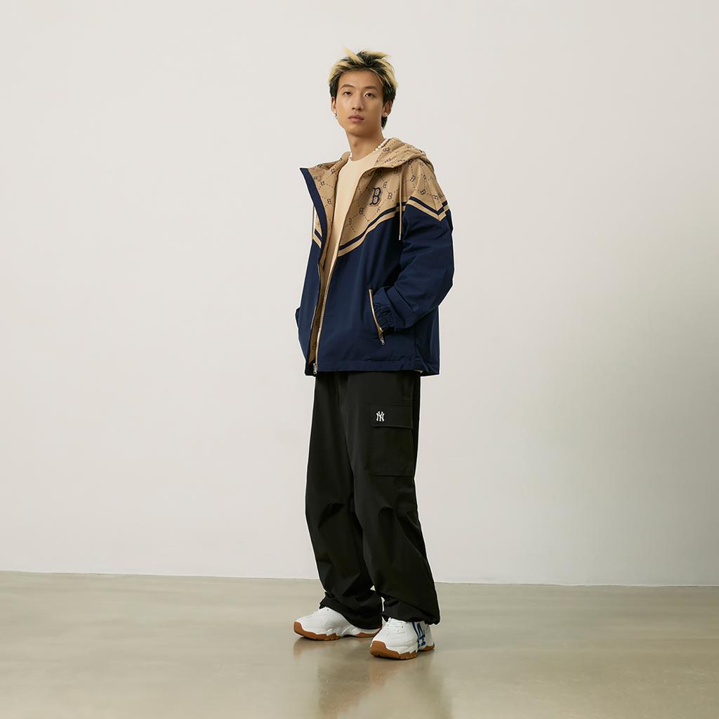 New MLB MONOGRAM Collection Boston Red Sox FW24 Windproof Jacket Unisex Light Beige 3AWJM0144-43BGL