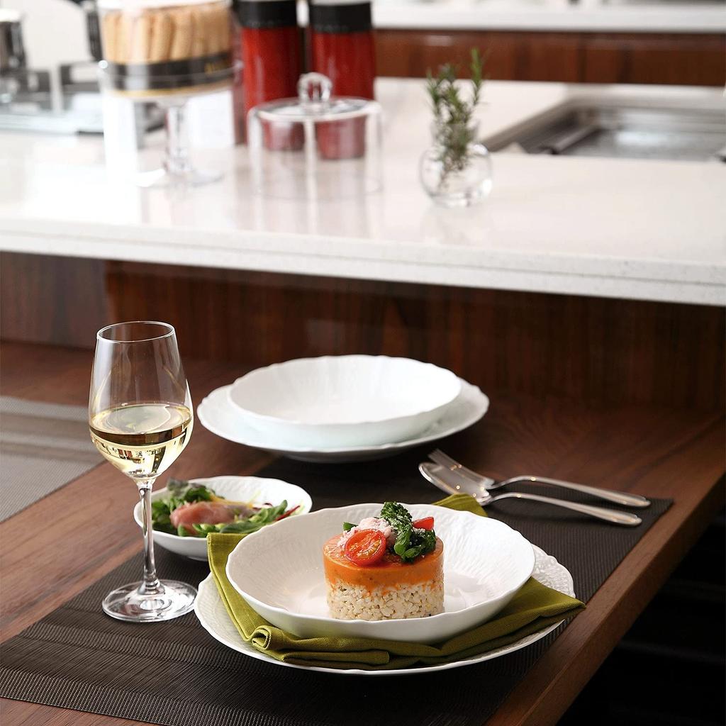 Noritake 26cm Cher Blanc Plate, Microwave and Dishwasher Safe, White Fine Porcelain (Premium White), 94830/1655