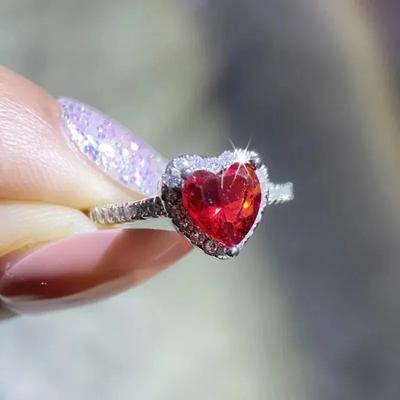 Classic  Color Heart Engagement Rings For Women White Red CZ Stone Inlay Fashion Jewelry Wedding Party Gift