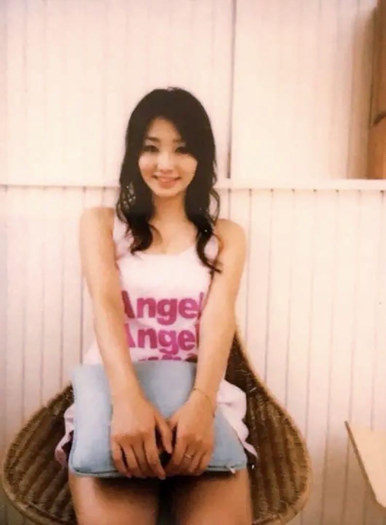 

[USED] 2009 HIT s Manabe Kaori 1/1 Instax Card Limited to 88 pieces