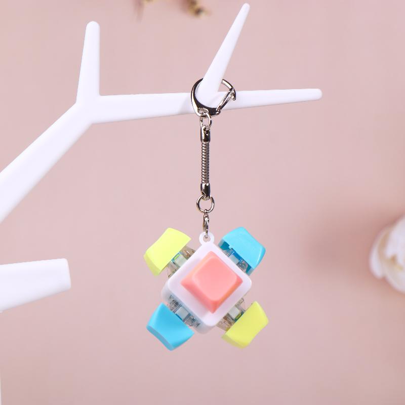 1Pcs Boys Girls Anti Stress Finger Keyboard Games Keychain Without Light 9 Keyboard Key Toy For Adults Antistress Toys