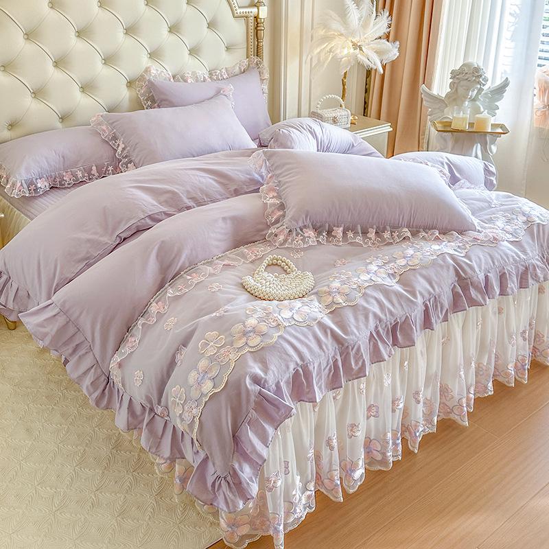 Premium Skin-Friendly Cotton Lace Bedding Set - All-Season Princess Style Duvet Cover (4-piece)