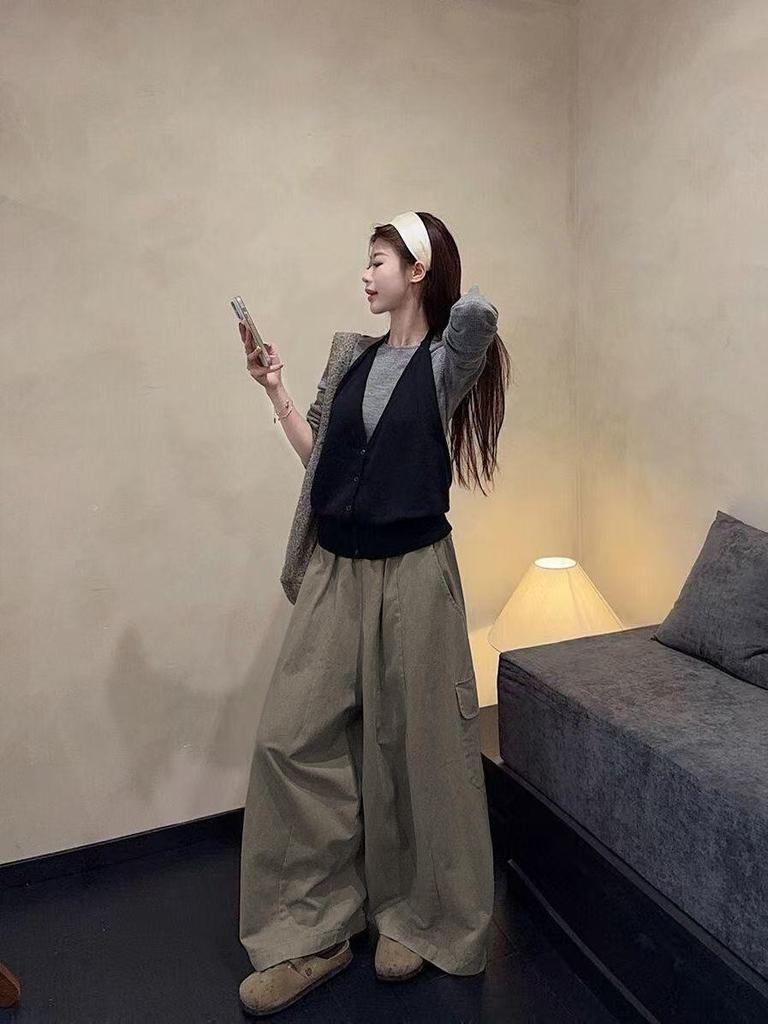 Korean Style Knitwear & Halter Vest with Casual Pants Women's Three-Piece Set