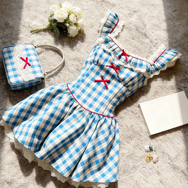 New blue and white plaid dress female sweet girl wind flying sleeves square neck lace waist thin short skirt