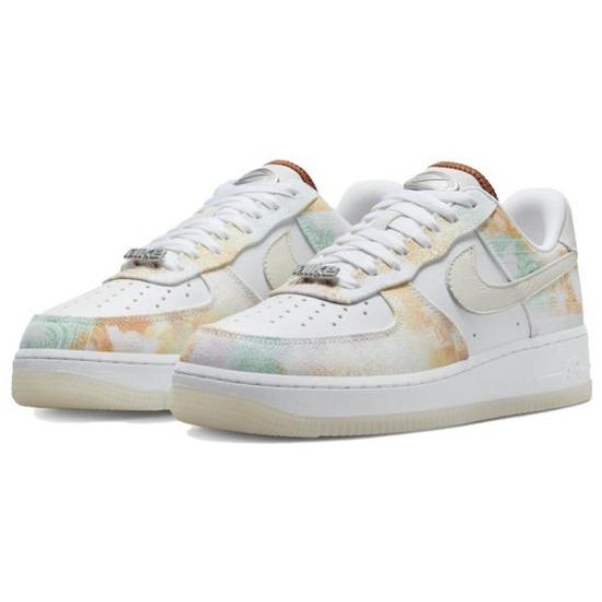 

Nike Air Force 1 07 LX Low Paisley Print W - FJ7739-101 EU 37.5 білий