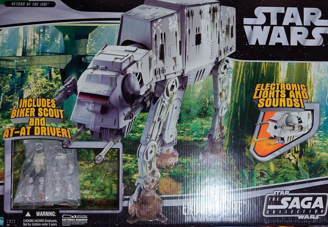

[USED] (Opened outer box) Star Wars AT-AT Toys R Us exclusive