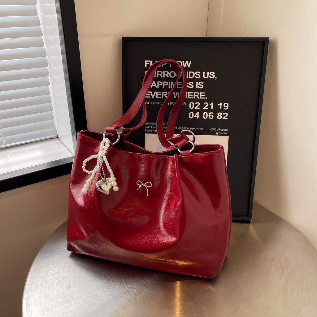 Leisure Commuting Large Capacity Bag for Women  New High-end Shoulder Bag, Fashionable Handheld Tote Bag