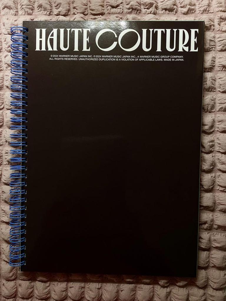 [USED] MISAMO First Deluxe Edition haute couture with 12 trading cards