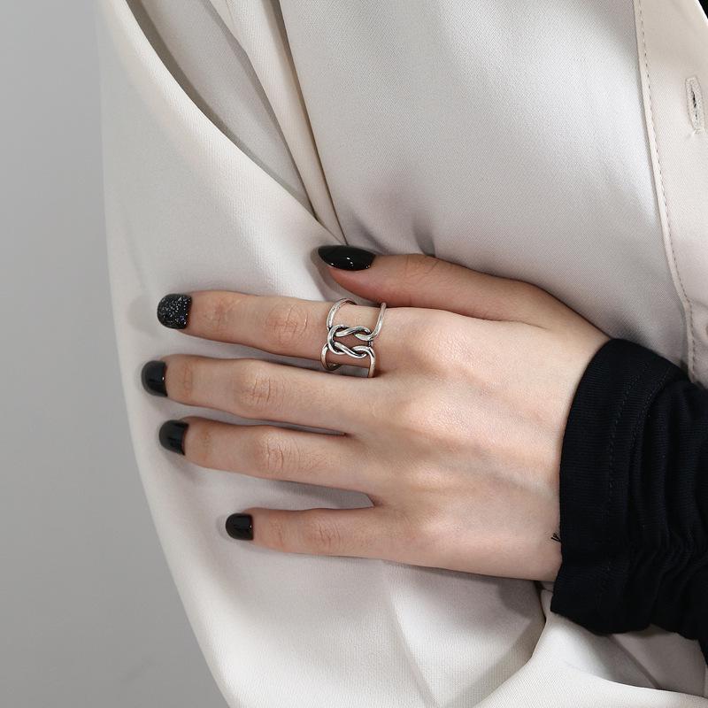 S925 Sterling Silver Retro Blackened Ring: High-end European & American Style for Women