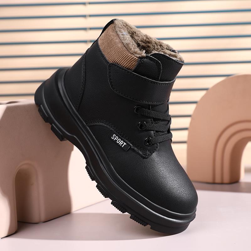 New style cotton shoes for boys, featuring added fleece lining for extra warmth, waterproof design, and a non-slip sole, suitable for children and