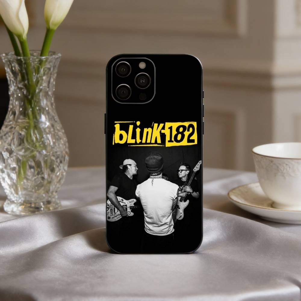 Punk B-Blink-182 Band Phone Case Silicone Soft For IPhone 17pro 16 15 14 13 12 11 X XR Plus Pro Max Plus