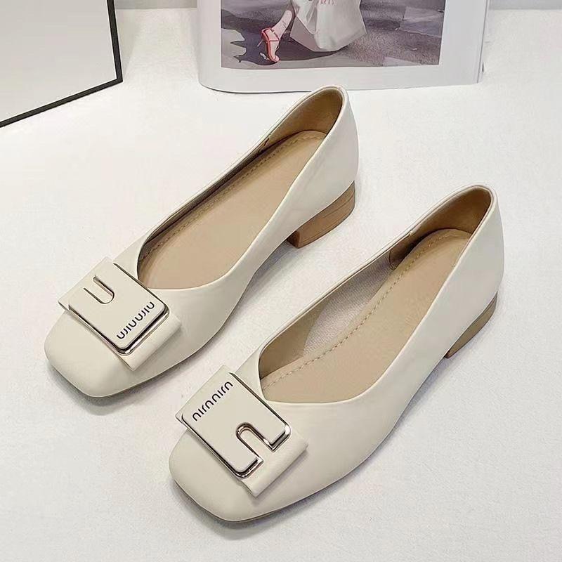 Spring 2025 new single shoes women's one-pedal mother Doudou shoes square head shallow mouth soft sole soft surface versatile women's shoes