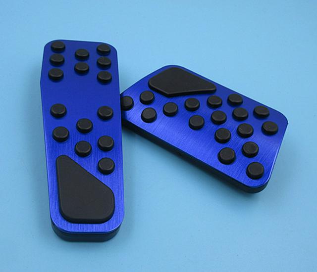 Se potrivește la Chrysler 300C, Dodge Challenger, Charger: Pedală de accelerație din aliaj de aluminiu.