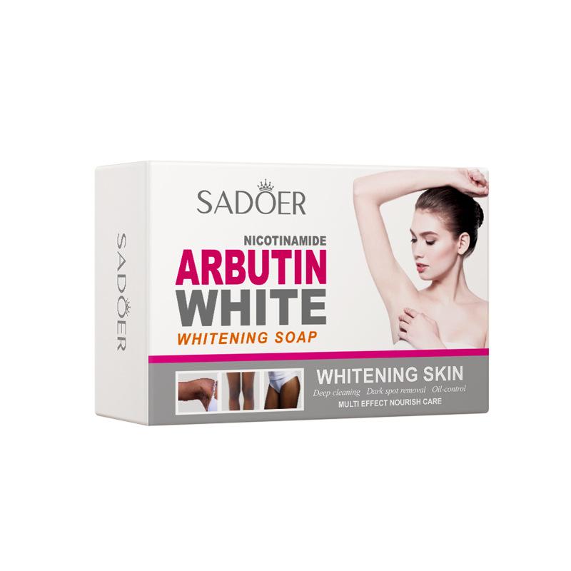 Savon blanchissant à l'acide kojique/arbutine 100 g Savon nettoyant pour les mains pour le bain propre Savon blanchissant, savon de bain, savon nettoyant pour le corps