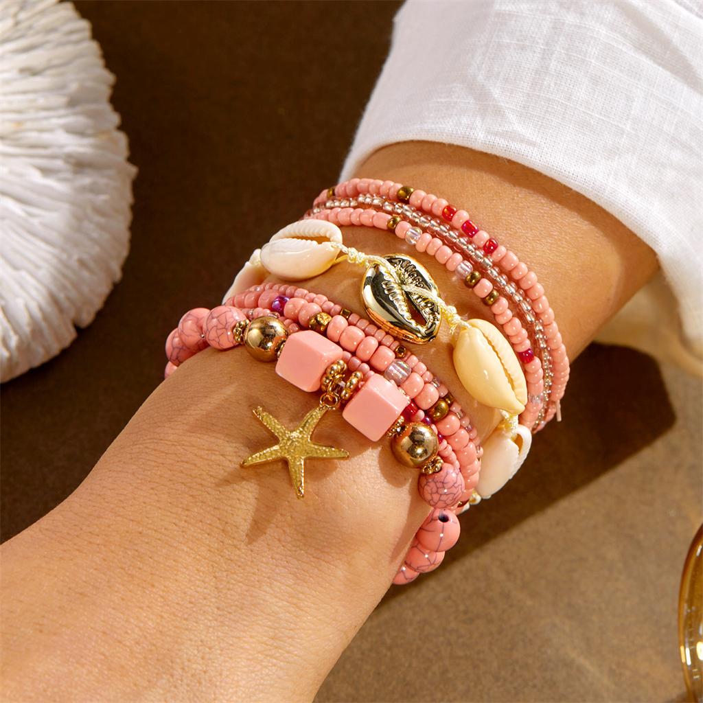 

Bohemian Shell Starfish Beads Elastic Bracelet Set for Women Colorful Resin Conch Layered Bracelet Summer Party Jewelry Gift
