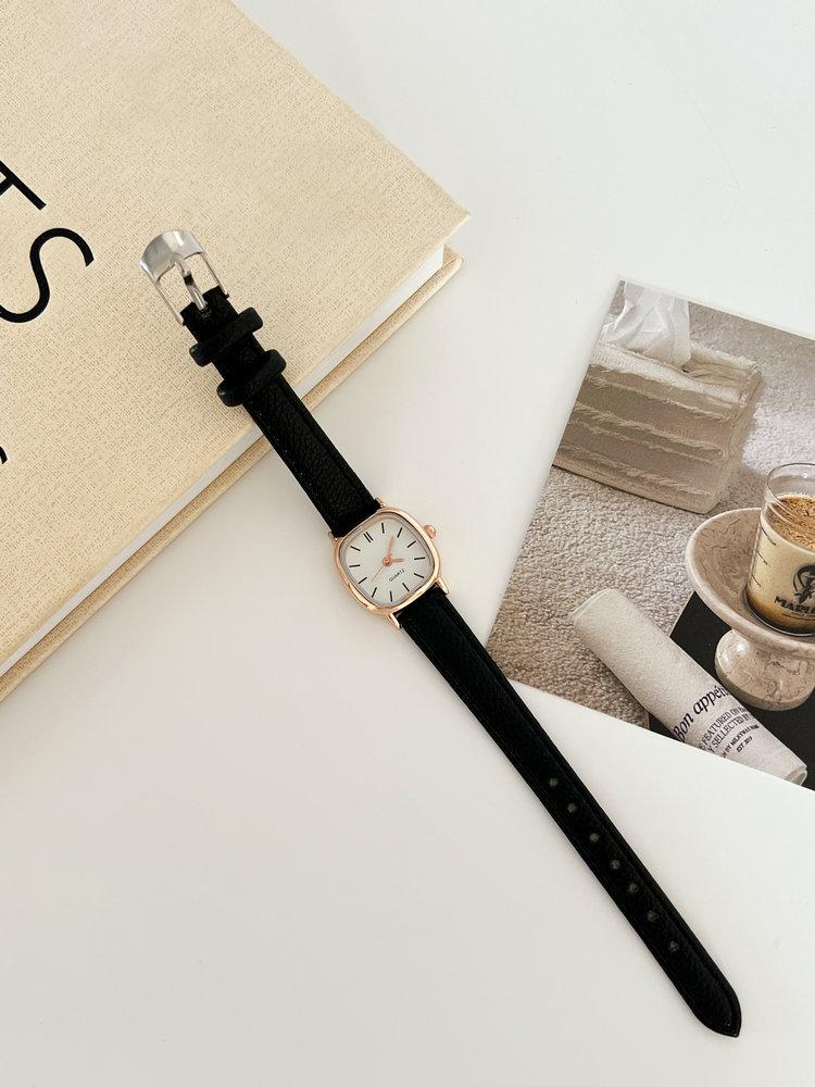 Trend Simple Personality Retro Original Style Student Lady Premium Sense Quartz Belt Watch