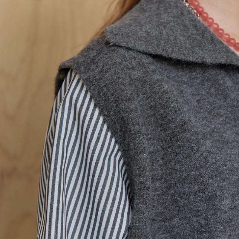 Maxza Stripe Shirt Layered High Neck Knit