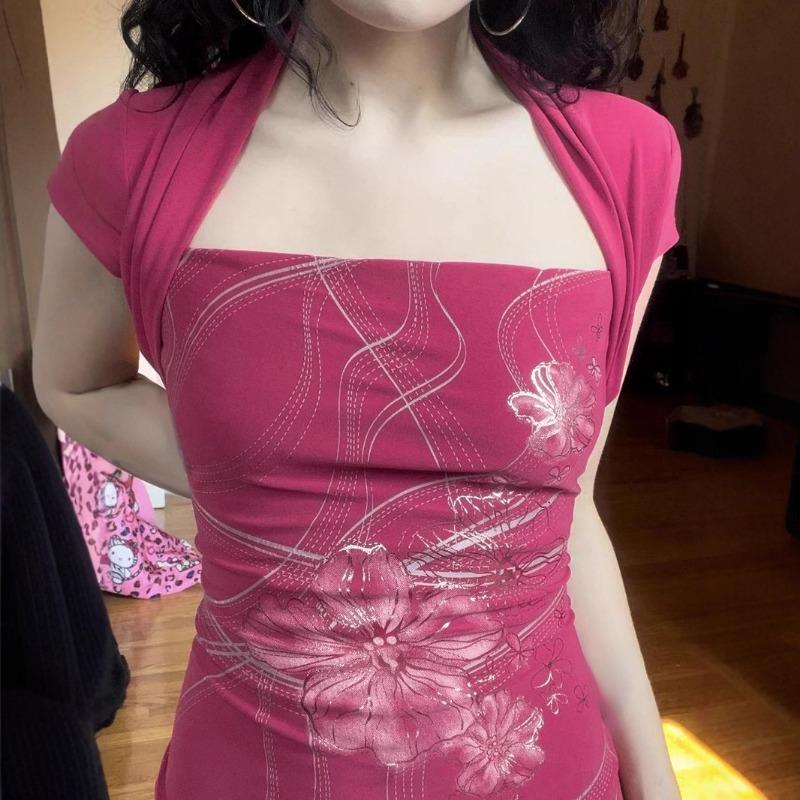 

American Vintage Women Hot Pink Floral Print Short Sleeve Slim Fit Casual Y2K Style Top S рожевий червоний колір