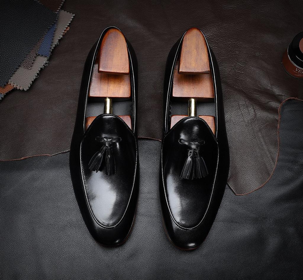 [Telecí kůže] Mokasíny Pánské Business Casual Korejská verze Kulatá špička Střapce Kožené boty Trendy boty