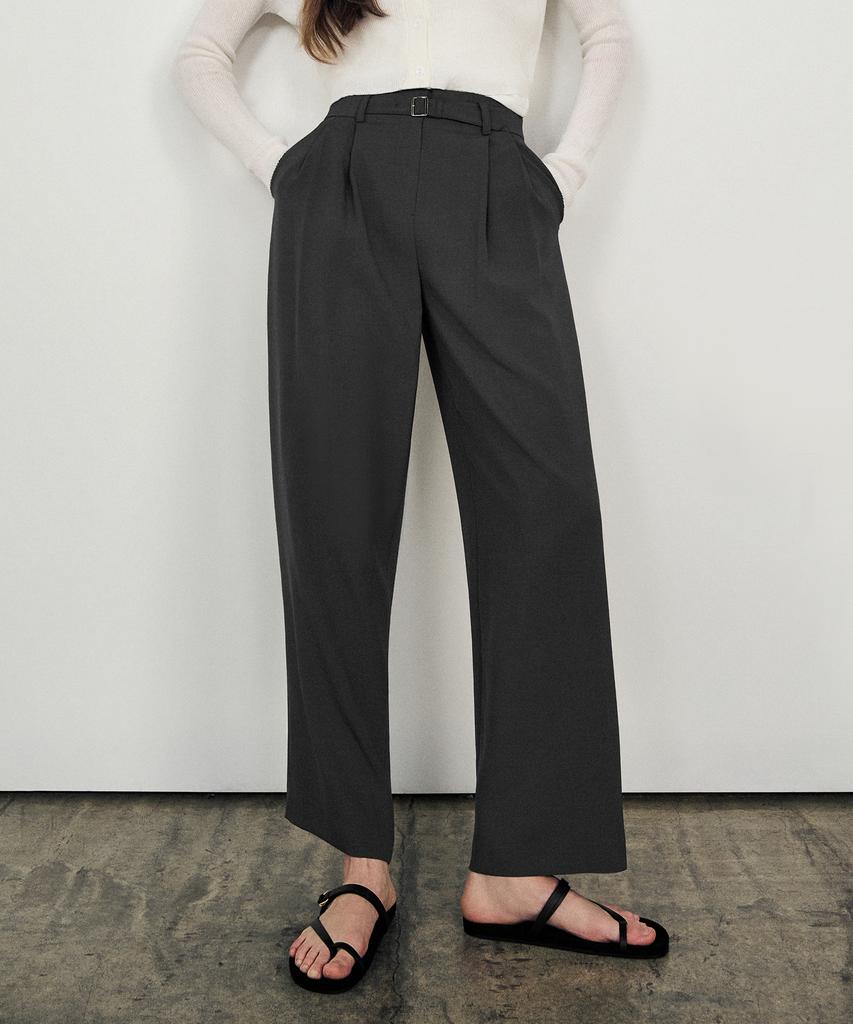 Laneonkyulleoseu Belted Double-Pleat Wide Slacks_Charcoal